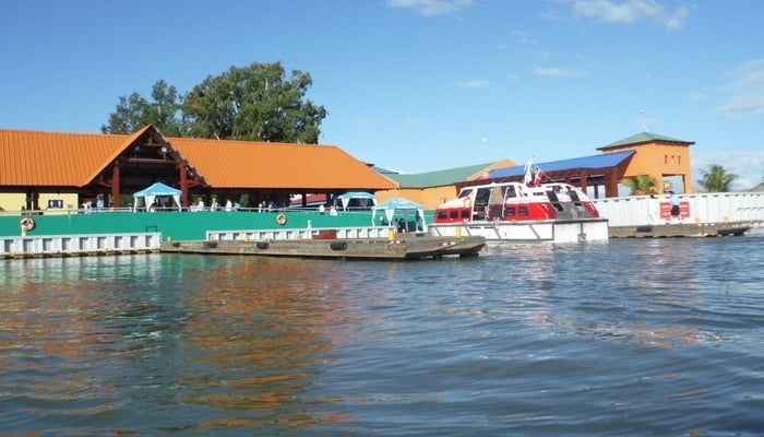 Tender dock in Trujillo, Honduras 