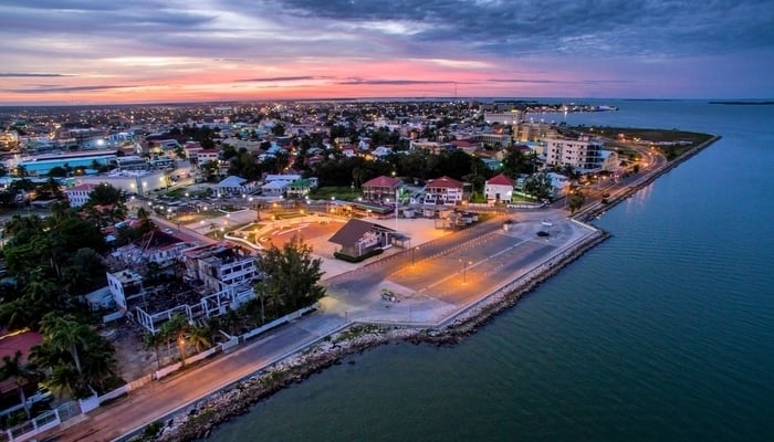 Women in Belize: Belize City