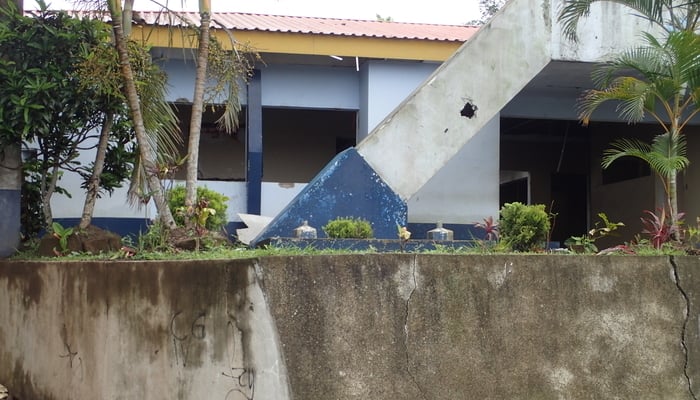 Daily life in Nicaragua: Looted government buildings in Diriamba 