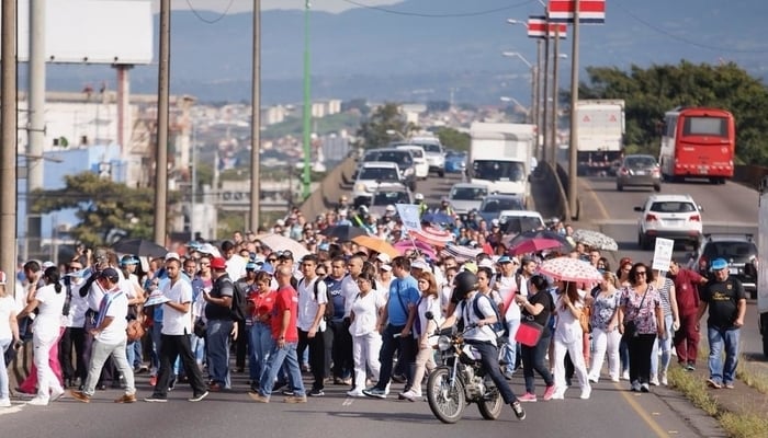 Costa Rica Strike, Sept 10, 2018 / La Nación Facebook Page / Photo Credit to Albert Marin