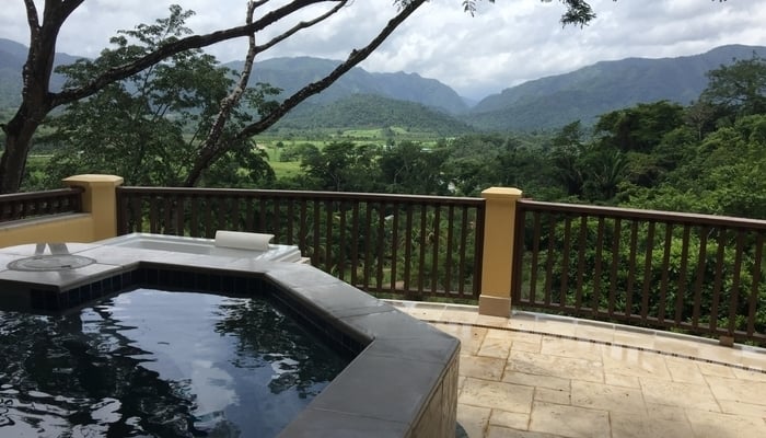 Sleeping Giant Rainforest Lodge, Belize / Gary Peterson