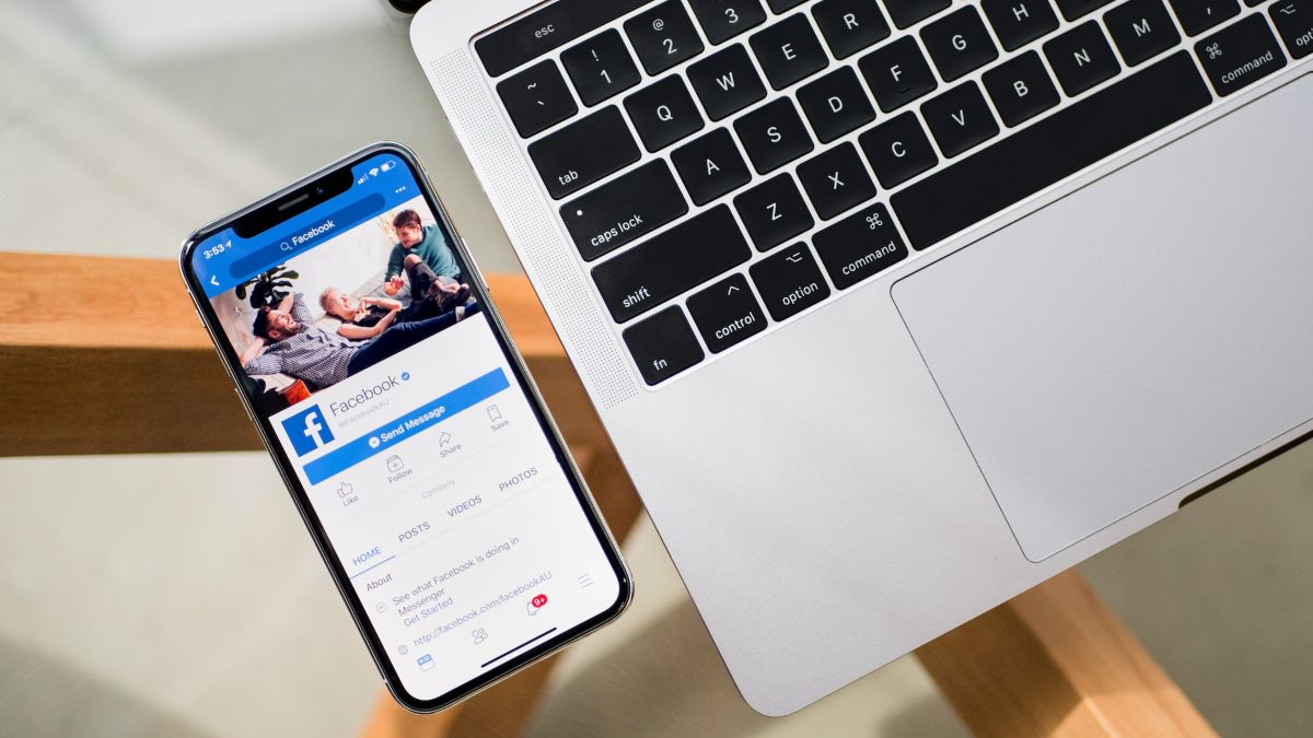 Expat Facebook groups