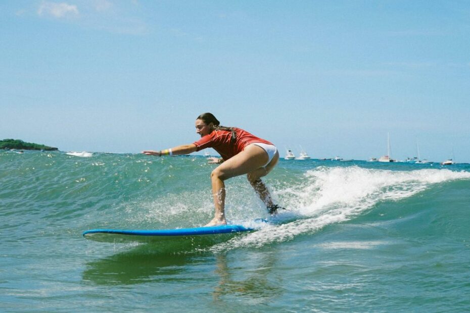 Surf lessons in Costa Rica