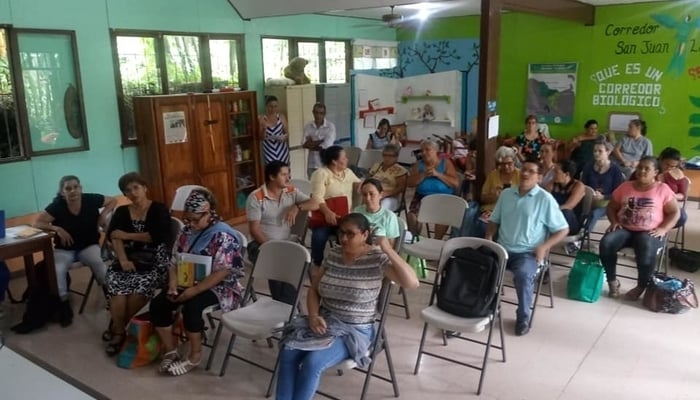 Volunteering in Costa Rica / Sarapiquí Conservation Learning Center Facebook Page