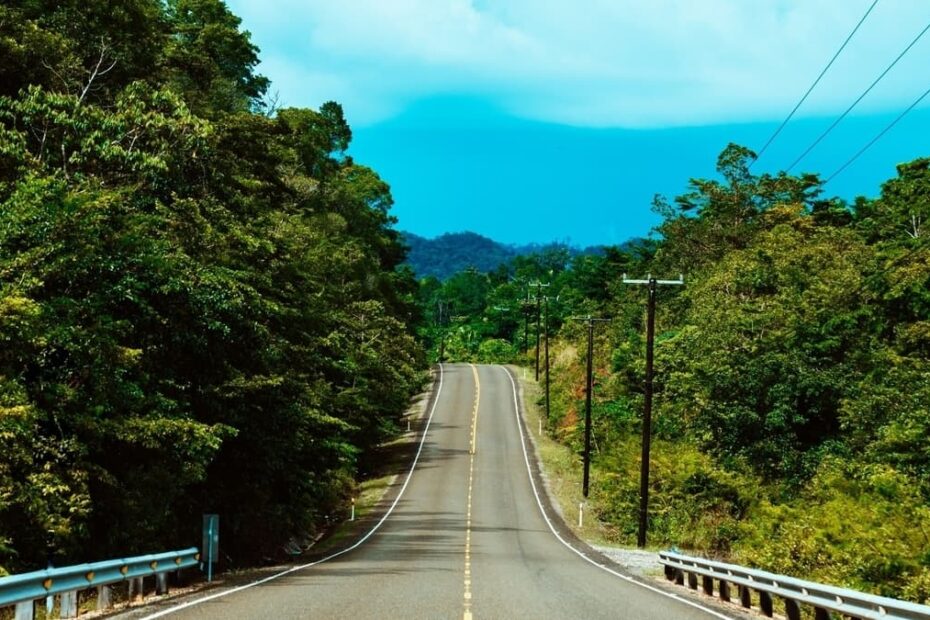 Scenic drives in Central America