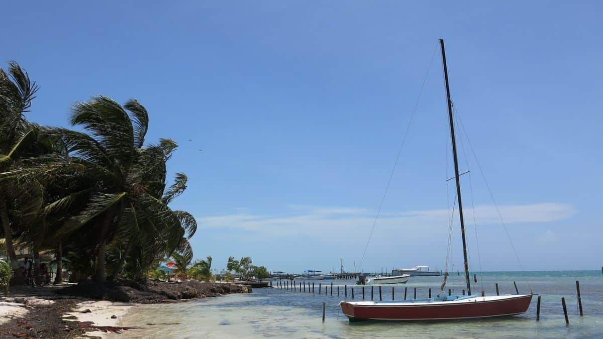 Retire in Belize
