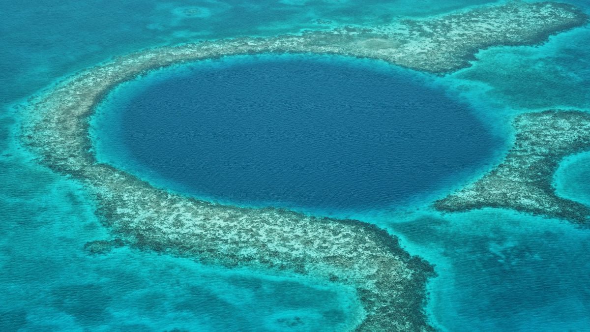 Belize international banking benefits
