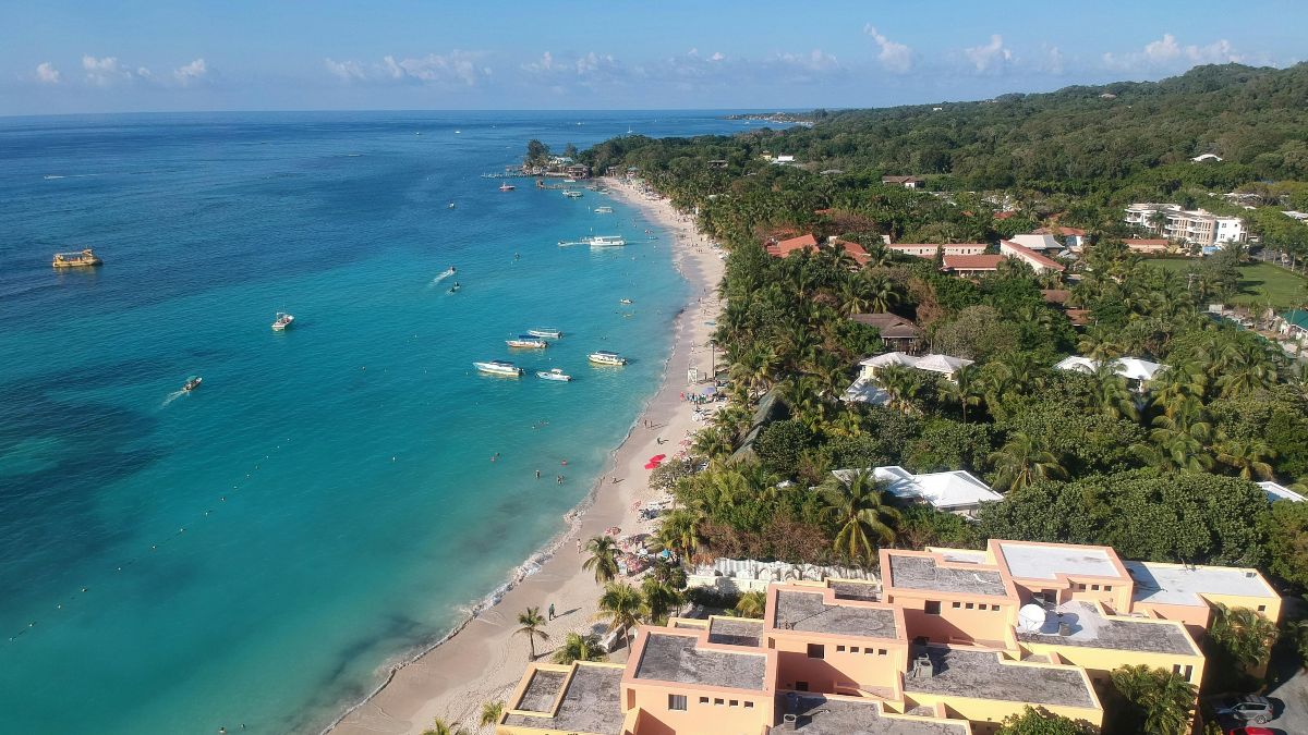 West End West Bay Roatan
