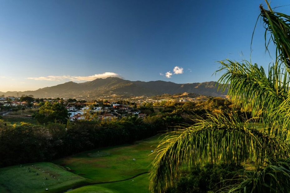 Most comfortable climates in Central America