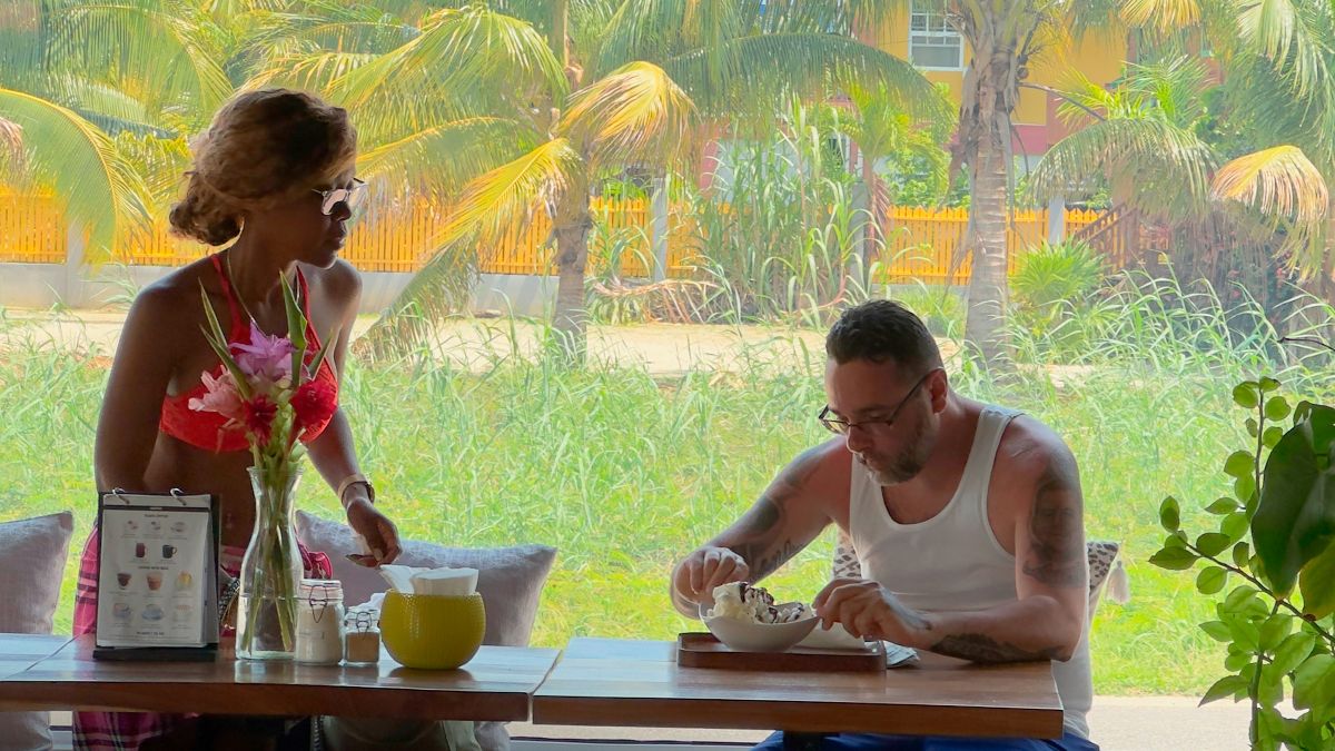 Where should I live in Belize?