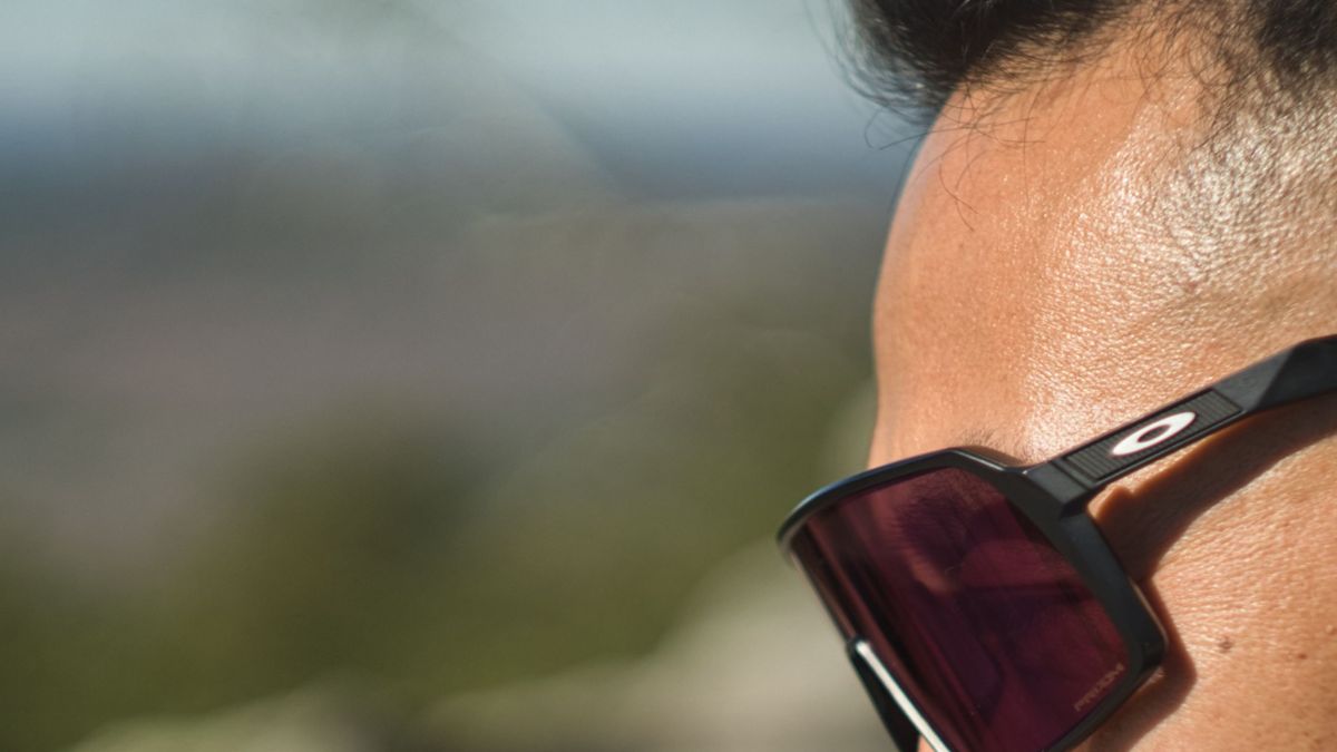 AI glasses for travel